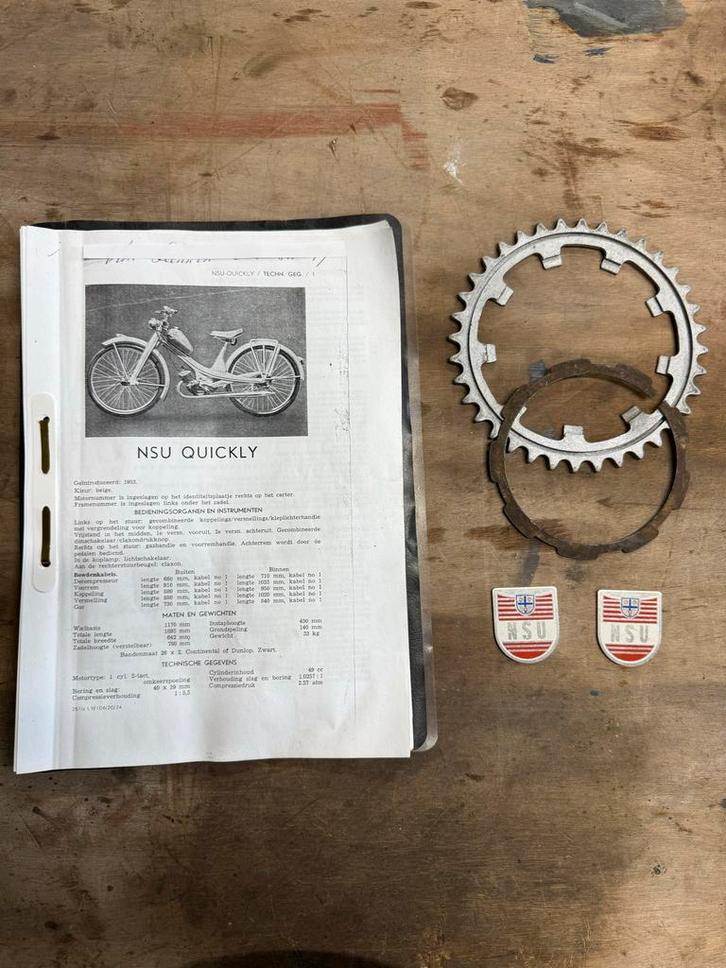 NSU Quickly Onderdelen: Tandwiel, Borgring, Emblemen, Fietsen en Brommers, Brommeronderdelen | Algemeen, Gebruikt, Overige typen