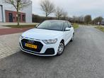 Audi A1 25 TFSI CarPlay-Navigatie-Stoelverwarming, Auto's, Voorwielaandrijving, Stof, A1, Zwart