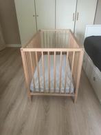 Sniglar baby ledikant beuken en Himlavalv matras + aerosleep, Kinderen en Baby's, Babywiegjes en Ledikanten, Ophalen, Zo goed als nieuw