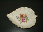 Dresden porseleinen bladvormige schaal met bloemmotief, Ophalen of Verzenden