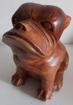 Hand gesneden houten beeld buldog, Verzamelen, Beelden en Beeldjes, Ophalen of Verzenden, Gebruikt, Dier
