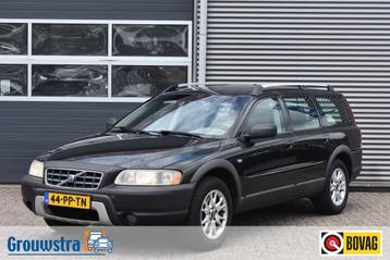 Volvo XC70 2.5 T MOMENTUM / AIRCO / CRUISE CONTROL / TREKHAA beschikbaar voor biedingen