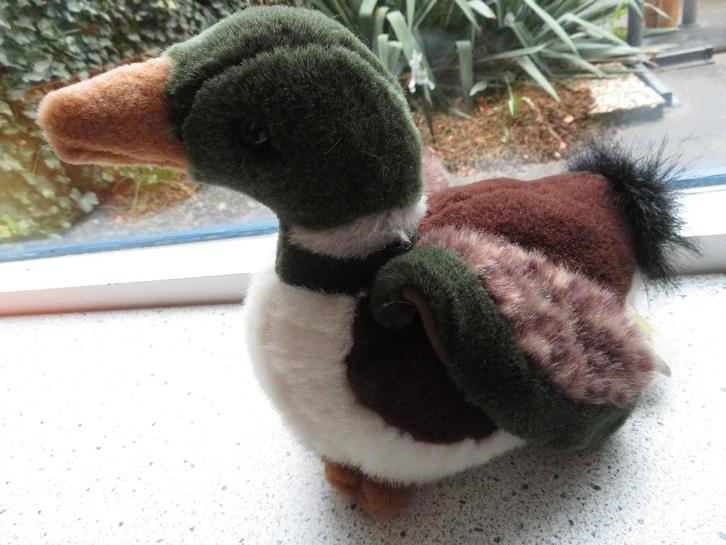 Eend woerd mannelijk pluche meet ca 28 cm breed, Kinderen en Baby's, Speelgoed | Knuffels en Pluche, Zo goed als nieuw, Eend, Ophalen of Verzenden