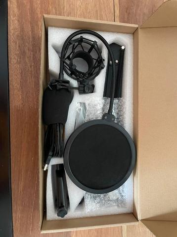 Tonor Q9 USB microfoon  compleet met arm, mount en popfilter beschikbaar voor biedingen