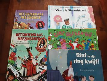 5x Sinterklaas boeken beschikbaar voor biedingen