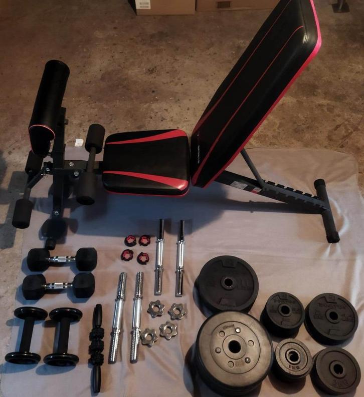 Homegym (Halterbank + Dumbbells/Halters + 72kg Gewichten), Sport en Fitness, Fitnessapparatuur, Zo goed als nieuw, Krachtstation