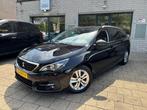 Peugeot 308 SW 1.2 PureT.Blue L. Ex Pano Leer Distri VV, Auto's, Peugeot, Voorwielaandrijving, Gebruikt, Euro 6, Zwart