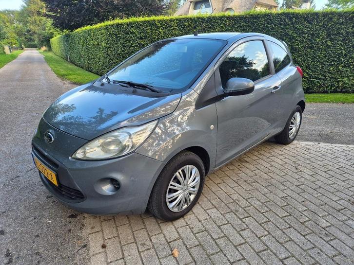 Ford Ka 1.2 69pk 2012 Grijs  APK TOT 5-2026, Auto's, Ford, Bedrijf, Ka, ABS, Alarm, Boordcomputer, Centrale vergrendeling, Elektrische buitenspiegels