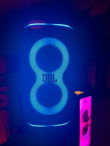 ‼️JBL Partybox 320 te huur‼️ beschikbaar voor biedingen