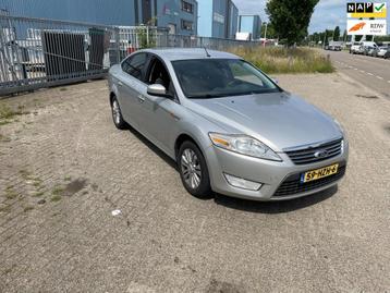 Ford Mondeo 1.6-16V Ghia beschikbaar voor biedingen