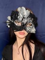 Unique handmade Masker, Ophalen of Verzenden, Zo goed als nieuw