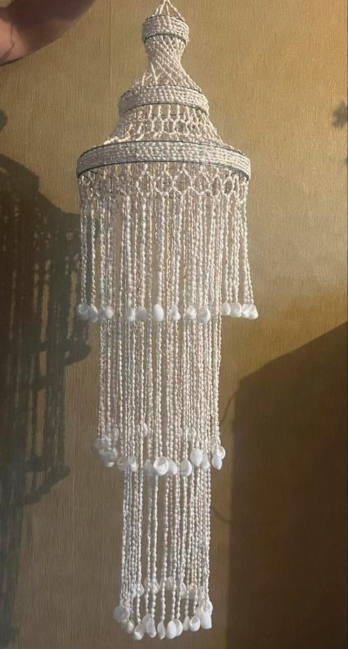Schelpenlamp kroonluchter uit Bali, Ibiza Bohemian Stijl, Huis en Inrichting, Lampen | Overige, Nieuw, Ophalen of Verzenden