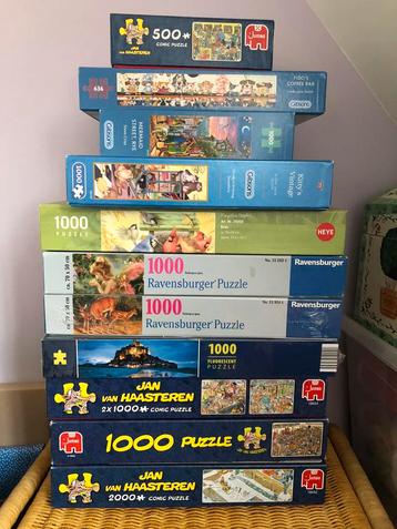 12 Puzzels van diverse merken beschikbaar voor biedingen