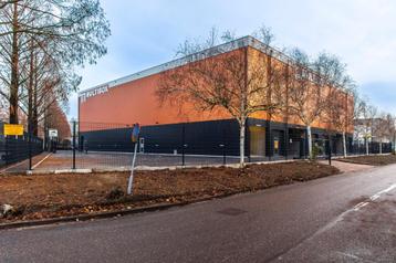 Te koop diverse garageboxen Stephensonweg 13 Gorinchem  beschikbaar voor biedingen