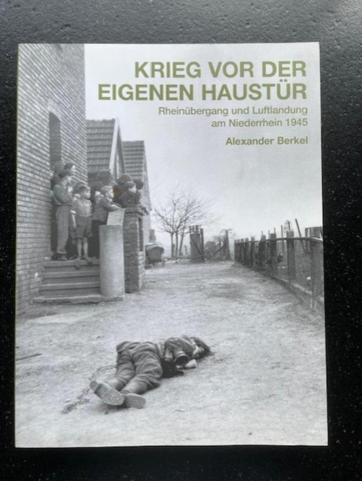 Boek:  Krieg vor der eigenen Haustür, Boeken, Geschiedenis | Stad en Regio, Nieuw, 20e eeuw of later, Ophalen of Verzenden