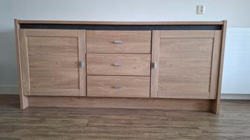 Houtlook dressoir of tv kast beschikbaar voor biedingen