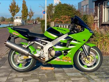 Kawasaki zx6r  beschikbaar voor biedingen