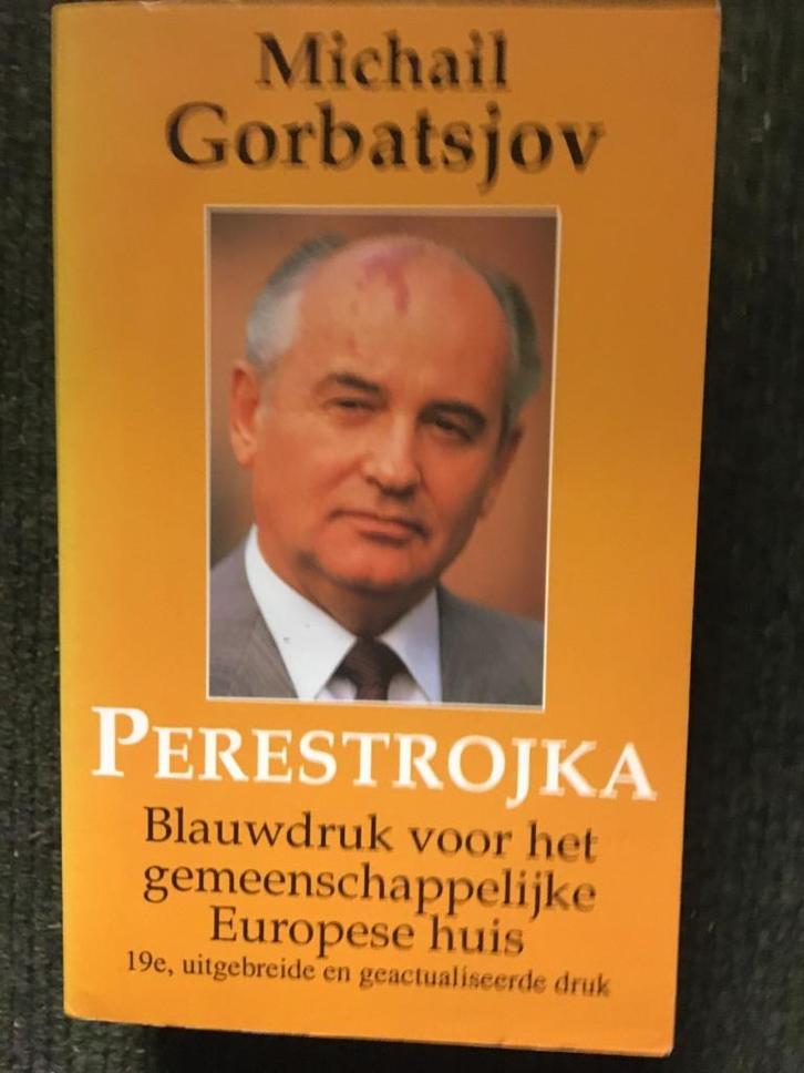 Perestrojka; door Michael Gorbatsjov #Rusland, Boeken, Essays, Columns en Interviews, Gelezen, Eén auteur, Ophalen of Verzenden