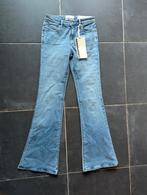 ArmedAngels flared jeans lichtblauw maat 28/32 - nieuw!, ArmedAngels, Blauw, Nieuw, Ophalen of Verzenden