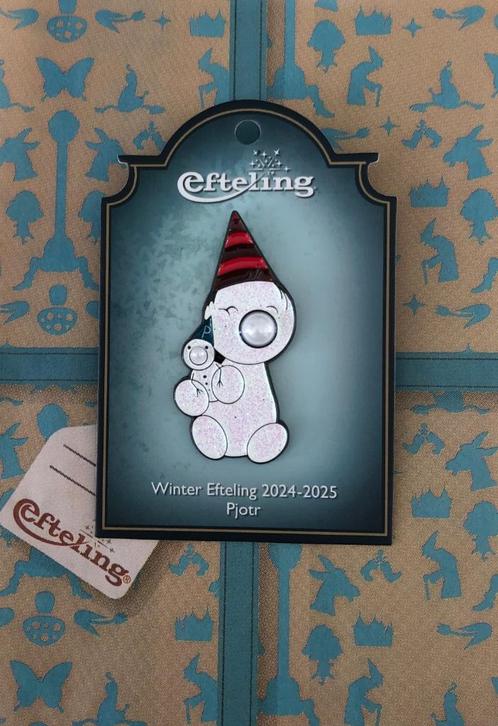 Efteling pin Pjotr (met baby) EPP481 Winter Efteling '24-'25, Verzamelen, Efteling, Nieuw, Button of Speldje, Ophalen of Verzenden
