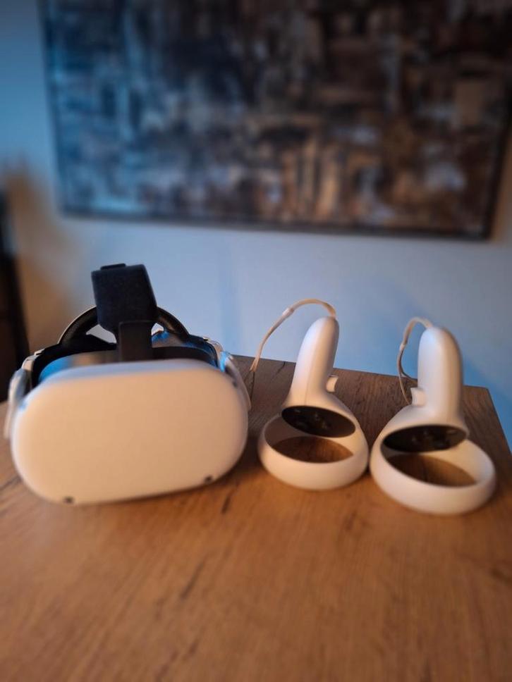 Meta Quest 2 VR bril + speciale hoofdband, Spelcomputers en Games, Virtual Reality, Ophalen