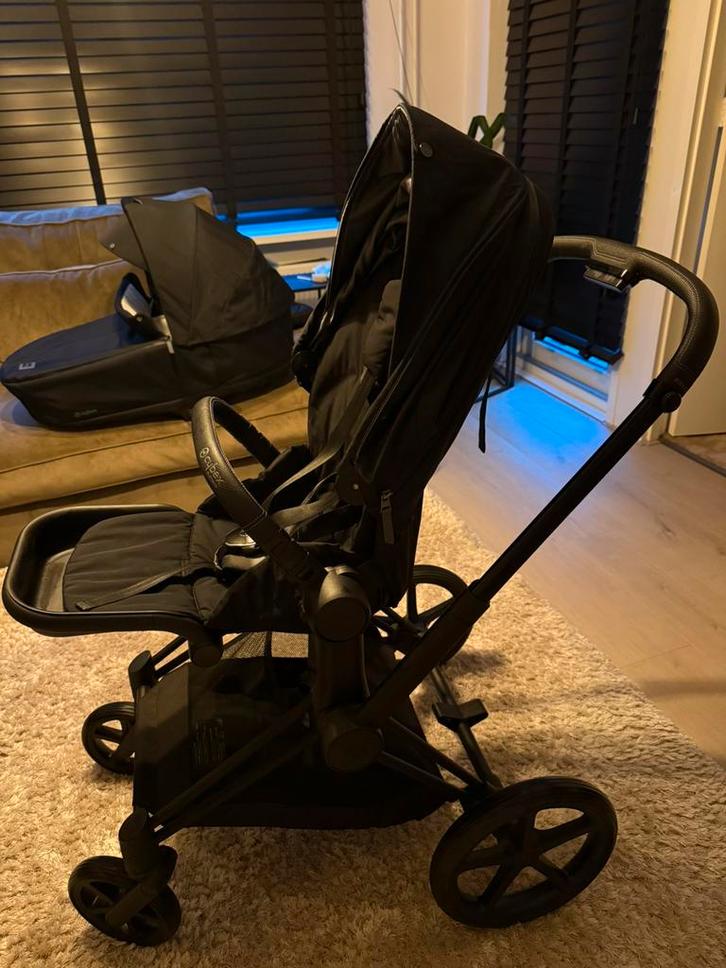 Cybex Priam4 compleet Matt Black frame Sepia Black, Kinderen en Baby's, Kinderwagens en Combinaties, Zo goed als nieuw, Kinderwagen