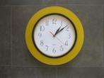 Moderne klok oker zgan diameter 29,5 cm, Huis en Inrichting, Woonaccessoires | Klokken, Ophalen of Verzenden, Zo goed als nieuw