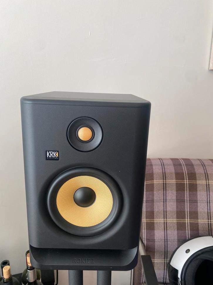 KRK rokit RP7 g4 + Numark 5000fx dj-mengpaneel, Audio, Tv en Foto, Luidsprekers, Zo goed als nieuw, Front, Rear of Stereo speakers
