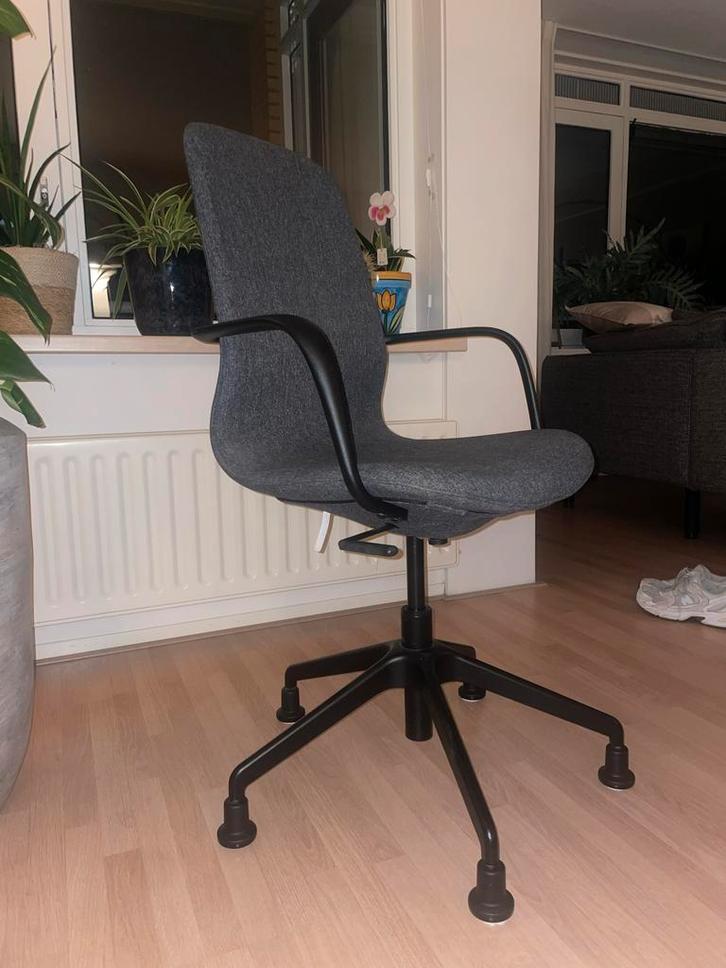 Ikea Langfjäll bureaustoel, Huis en Inrichting, Bureaustoelen, Gebruikt, Bureaustoel, Grijs, Ergonomisch, Ophalen