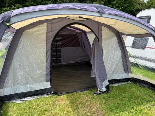 Kampa Hayling met extra luifel (niet op foto) en inboedel, Caravans en Kamperen, Tenten, tot en met 6, Ophalen