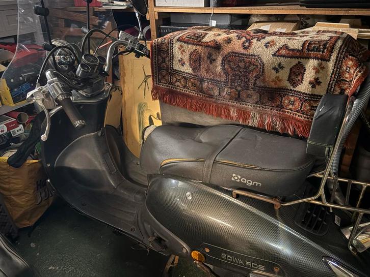 Retro Scooter (Opgevoerd) - Defect, Fietsen en Brommers, Brommeronderdelen | Scooters, Gebruikt, Overige merken, Overige typen