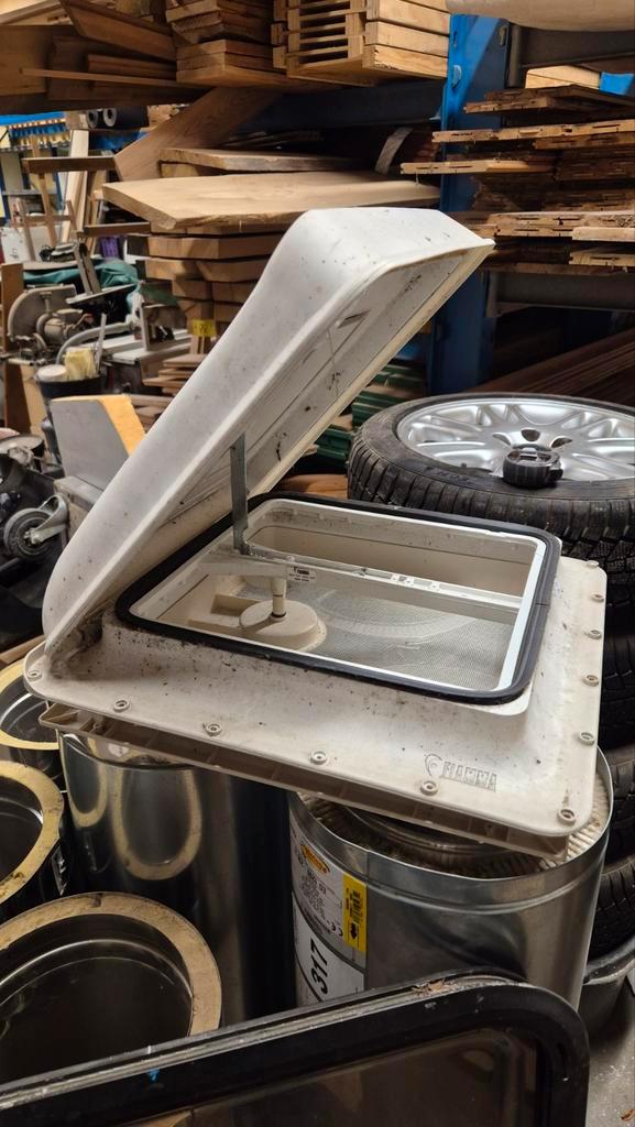 Fiamma Vent 160 Dakluik, Caravans en Kamperen, Caravan accessoires, Gebruikt, Ophalen of Verzenden