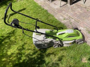 grasmaaier beschikbaar voor biedingen