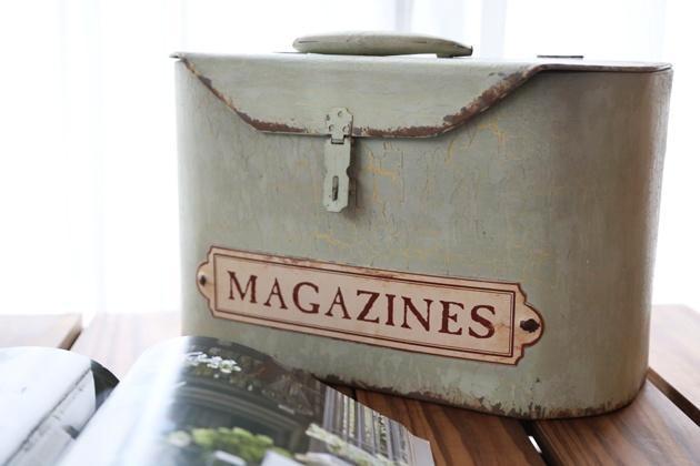 Magazinehouder - Koffer - Landelijk / Brocante, Huis en Inrichting, Woonaccessoires | Krantenbakken en Lectuurbakken, Nieuw, Ophalen of Verzenden