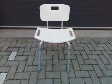 Douchestoel met Rugleuning beschikbaar voor biedingen