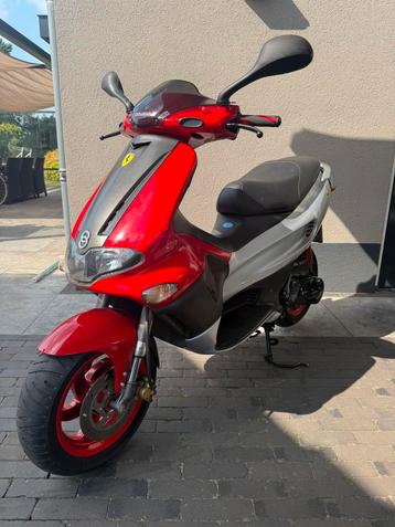 ⭐️Gilera runner sp pro 13408 kilometer zeer nette staat⭐️ beschikbaar voor biedingen