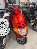 Hexagon 125 met papieren, Ophalen, Zo goed als nieuw, Overige modellen