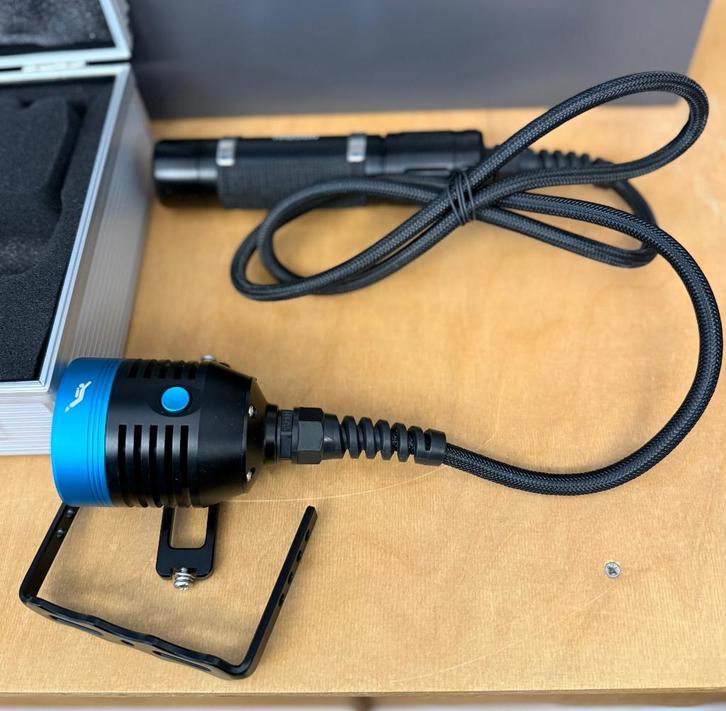 Kabellamp Hoozhu !!SALE!!, Watersport en Boten, Duiken, Nieuw, Duiklamp, Ophalen of Verzenden