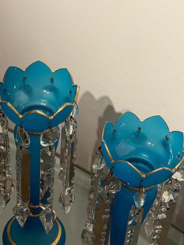 Blauw Luster met Kristallen beschikbaar voor biedingen