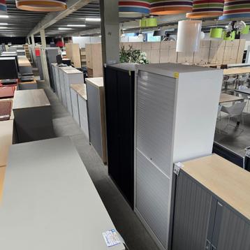 metalen roldeurkast / opbergkast voor kantoor, garage beschikbaar voor biedingen