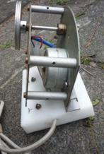 gelijkstroom motortje voor bijv. kleine filmprojector, Audio, Tv en Foto, Filmrollen, Ophalen of Verzenden, 16mm film