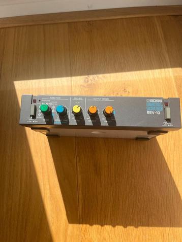 Boss RRV-10 digitale reverb beschikbaar voor biedingen