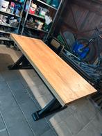Eikenhouten eet tafel!, Ophalen, Zo goed als nieuw