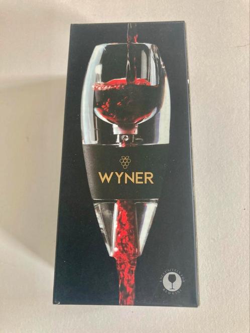 Wyner Wijn Decanteerder incl. Zeef & Standaard, Huis en Inrichting, Keuken | Keukenbenodigdheden, Zo goed als nieuw, Verzenden