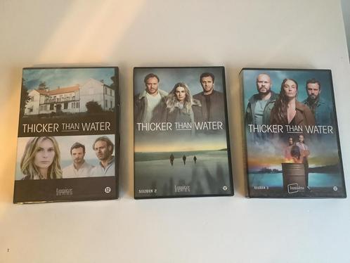 Thicker than water seizoen 1 tm 3 compleet (Nieuwstaat), Cd's en Dvd's, Dvd's | Tv en Series, Zo goed als nieuw, Vanaf 12 jaar