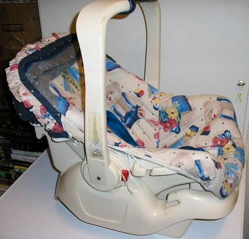 Baby autostoel maxi cosi, Kinderen en Baby's, Autostoeltjes, Gebruikt, Maxi-Cosi, 0 t/m 13 kg, Autogordel, Ophalen of Verzenden