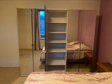 Kledingkast met spiegels, Ikea 