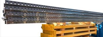 Partij van bijna 20 meter stellingen tot 2100kg / ligpaar. beschikbaar voor biedingen