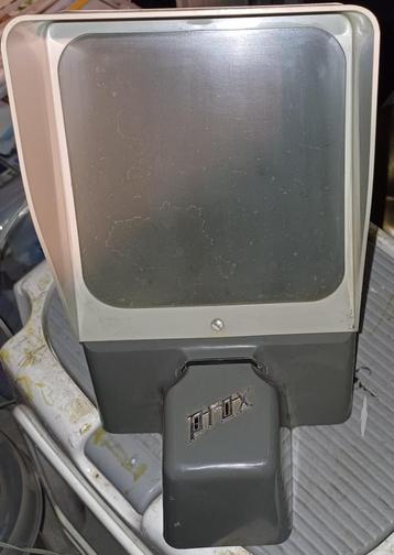 PROX vintage dia projector beschikbaar voor biedingen
