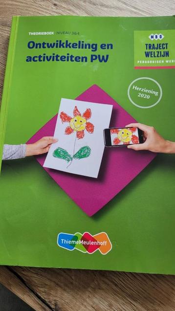boek MBO 2 zorg en welzijn: ontwikkeling en activiteiten PW beschikbaar voor biedingen